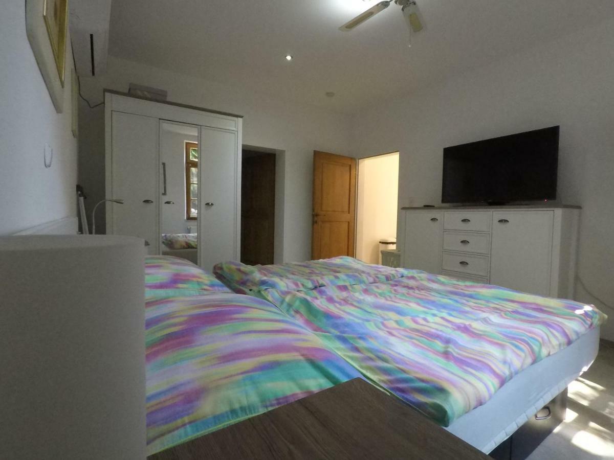 Ferienwohnung Auf Dem Sturmhof Grefrath Bagian luar foto